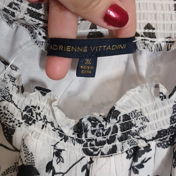 Adrienne Vittadini  White Floral Blouse - Picture 5 of 8